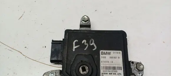 Toyota Prius (NHW20) Gearbox control unit/module 67460810