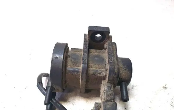 Mercedes-Benz E W210 Turbo solenoid valve 0005450327