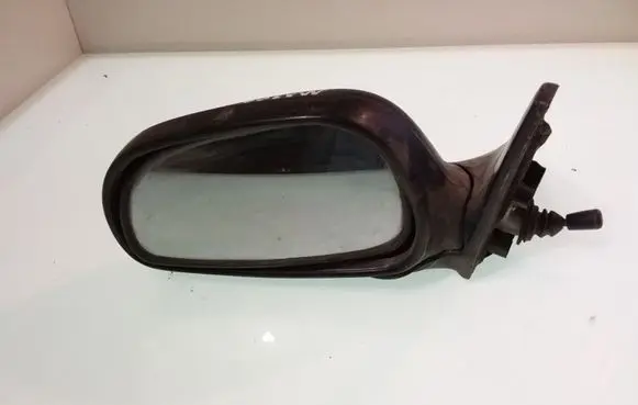 Mazda 626 Manual wing mirror E13010519