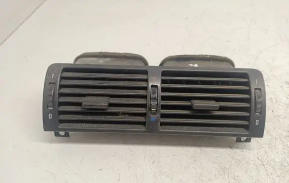 BMW 3 E46 Dash center air vent grill 8361895
