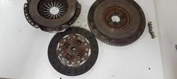 Nissan Almera N16 Clutch set kit 30210BU010 301002F217 123118F800