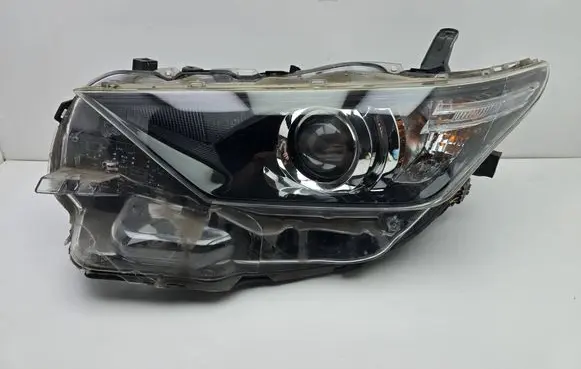 Toyota Auris E180 Headlight/headlamp 8115002K40 90070910