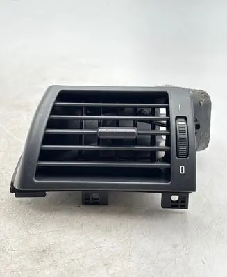 BMW 3 E46 Dashboard side air vent grill/cover trim 8361897 64228361897