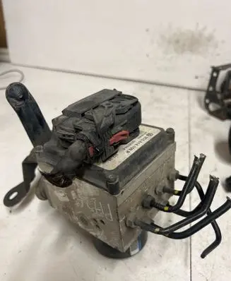 Volkswagen PASSAT CC ABS Pump 3C0614109P 16705705E 16705905