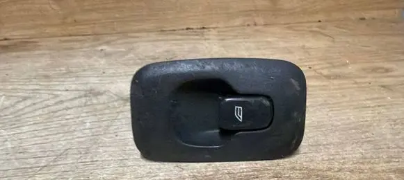 Volvo V70 Electric window control switch 30658696