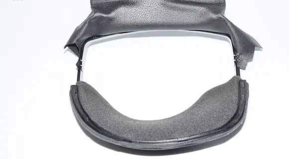 Steering wheel column trim
