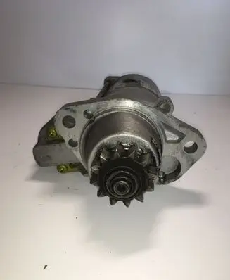 Nissan X-Trail T30 Starter motor 233008H801 M008T71471