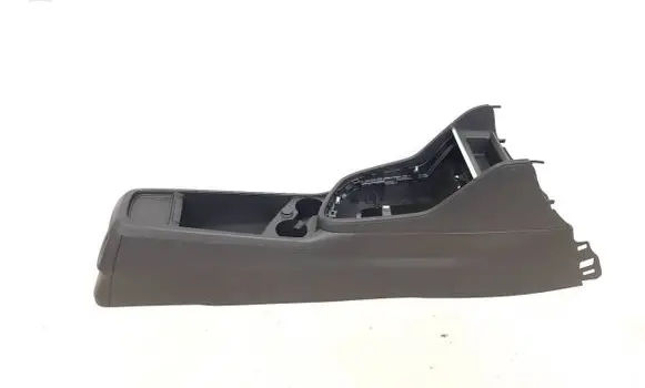 BMW 2 F46 Center console 