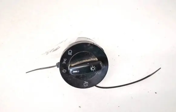 Volkswagen Golf VI Light switch 1k0941431bb