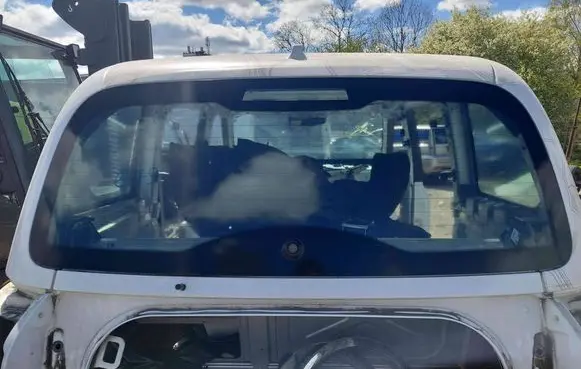 LEVC TX Rear windscreen/windshield window 