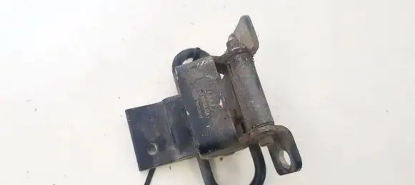 Audi A4 S4 B5 8D Rear door lower hinge 4a0833412a