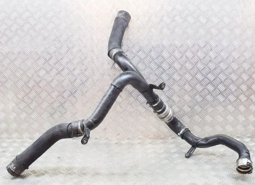 Maserati Levante Intercooler hose/pipe 670004156 670004878