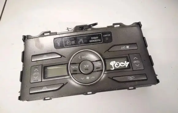 Toyota Auris 150 Climate control unit 5590002220b 55900-02220-b
