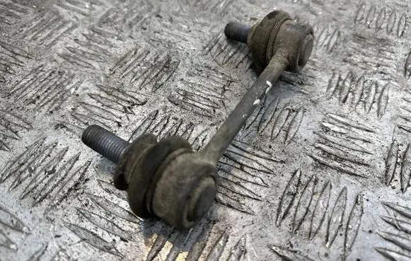 Rear anti-roll bar/stabilizer link