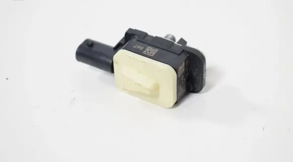 BMW M4 F82 F83 Airbag deployment crash/impact sensor 9217711