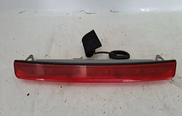 Toyota Avensis T250 Third/center stoplight 8157005090