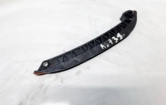 Skoda Fabia Mk2 (5J) Slide rail for timing chain 03D109509N