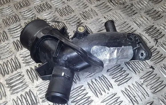 Nissan Qashqai Air intake hose/pipe 1207500