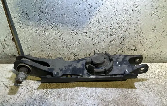 Jeep Grand Cherokee WL Rear control arm 68421129AA