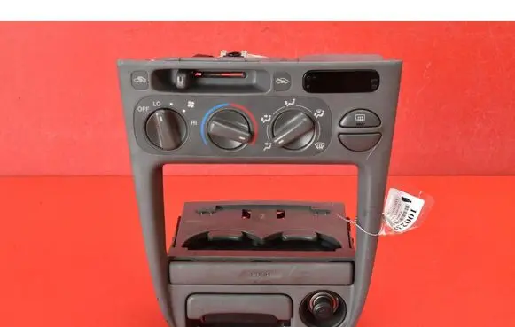 Toyota Corolla E110 Climate control unit