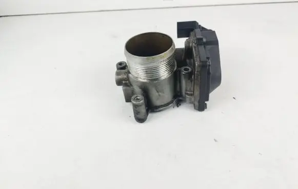 Volkswagen Eos Throttle valve 03L128063E A2C53338105