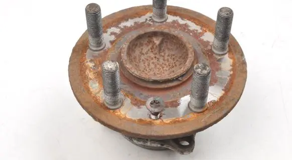 Tesla Model S Front wheel hub 