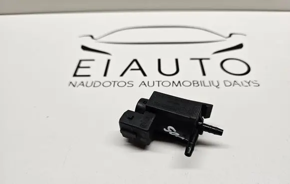 BMW 5 E60 E61 Turbo solenoid valve 72234100 05T103