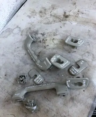 Volvo XC40 A set of handles for the ceiling 31426738