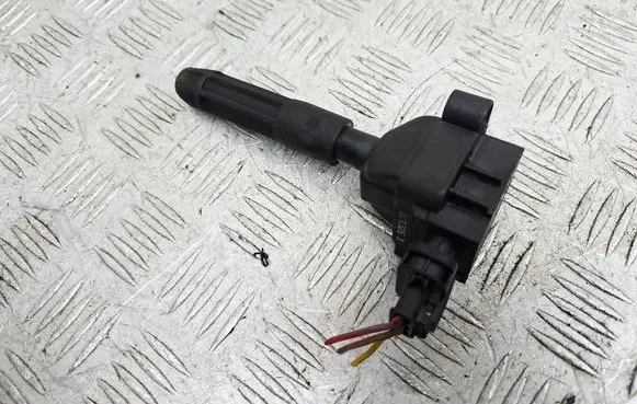 Mercedes-Benz SLK R170 High voltage ignition coil 0040100039 A0001501780