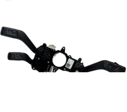 Volkswagen PASSAT B7 Tailgate/trunk/boot open switch