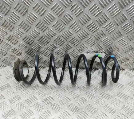 Opel Mokka B Rear coil spring 9836062680