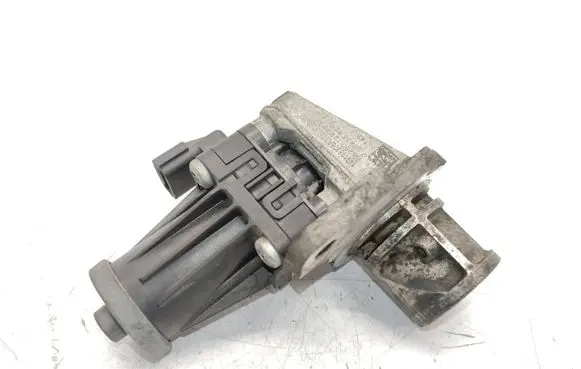 Mercedes-Benz B W246 W242 EGR valve A6071400060 147105308