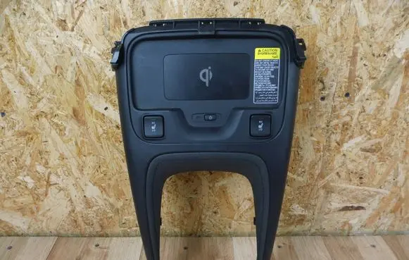 Toyota Corolla E210 E21 Wireless charging module 861C002020