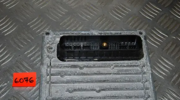 Ford Focus C-MAX Engine control unit/module 7M5112A650AFB