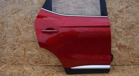 MG ZS Rear door 