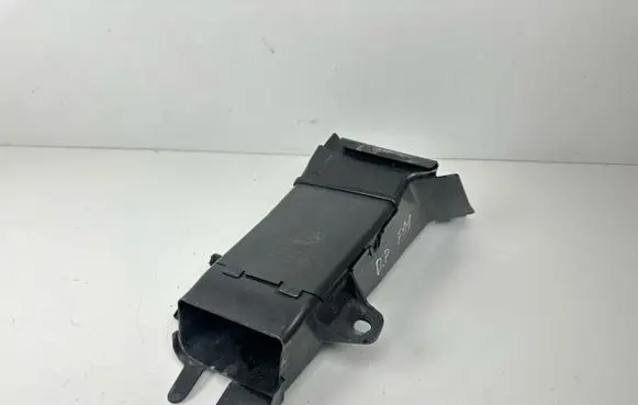 BMW 7 F01 F02 F03 F04 Air intake duct part 22793115