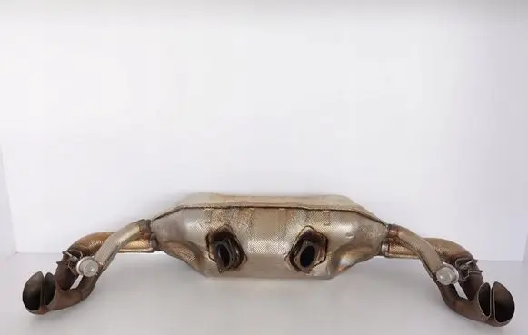 Audi R8 4S Rear muffler/silencer tail pipe 4S0251609B