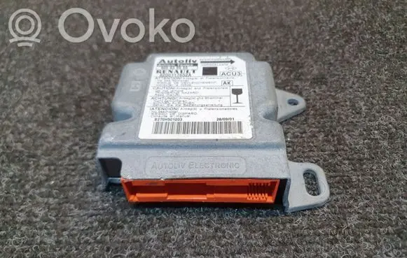 Renault Scenic I Airbag control unit/module 600639500 8200117652A