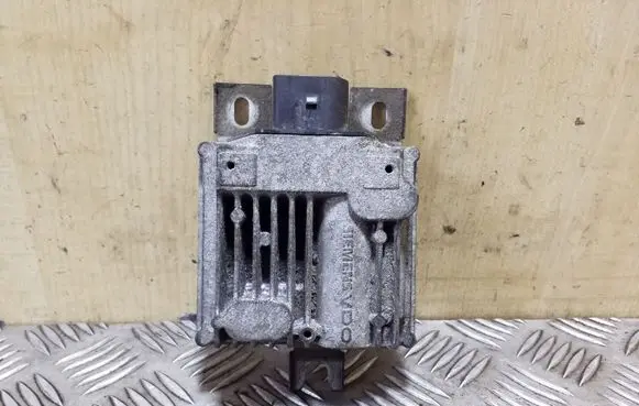 Volkswagen Touareg II Fuel injection pump control unit/module 7P0906093