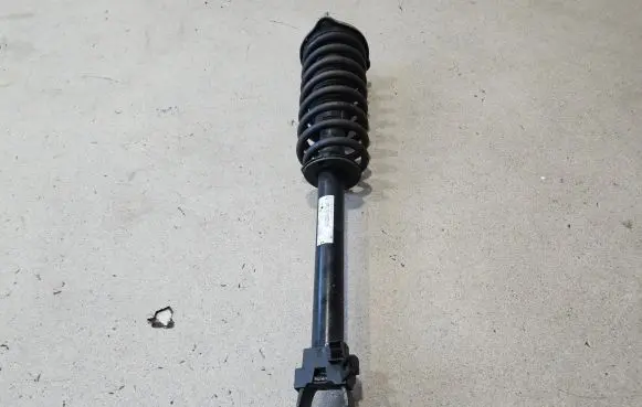 Mercedes-Benz E W213 Front shock absorber/damper