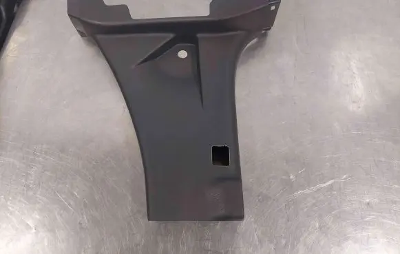 Toyota Sienna XL40 IV (B) pillar trim (bottom) 6241408050