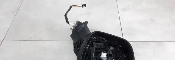 Renault Captur II Front door electric wing mirror 963024824R