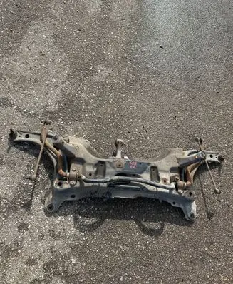 Toyota Yaris Front subframe