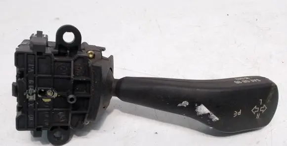 BMW 3 E46 Indicator stalk 8363662