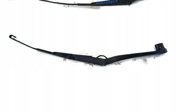 Dodge Challenger Rear wiper blade arm 309KM