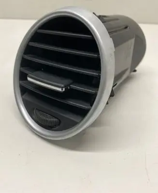 Mercedes-Benz ML W164 Dash center air vent grill A1648302154