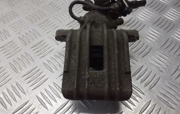 Skoda Octavia Mk2 (1Z) Rear brake caliper