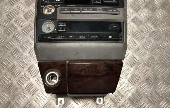 Nissan Maxima Radio/CD/DVD/GPS head unit 0032452 PN2281D 0022452