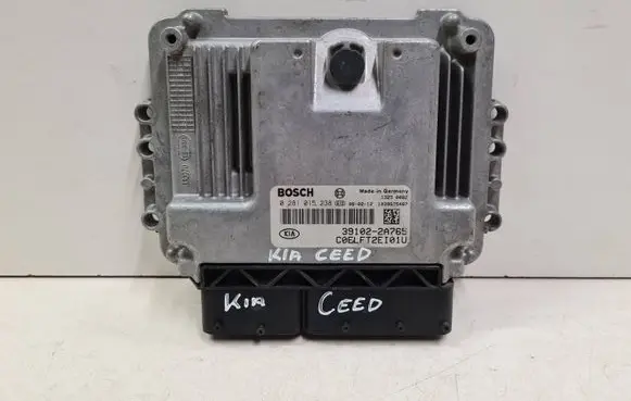 KIA Ceed Engine control unit/module 391022A765 0281015238 1039S25487