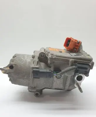Chrysler Pacifica Air conditioning (A/C) compressor (pump) 68237995AG 68237995 000021493